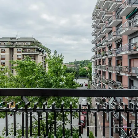 Miranda - In Mestre With Balcony! Apartment Marghera